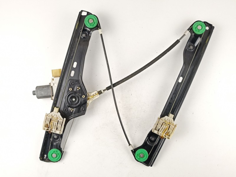 Recambio de elevalunas delantero izquierdo para bmw serie 3 berlina (e90) 320d referencia OEM IAM 7140587 6927027 51337140587