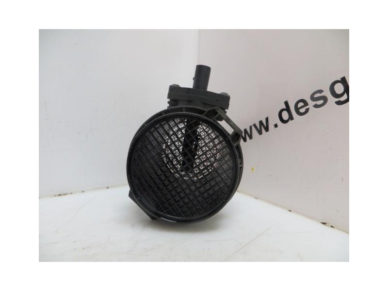 Recambio de caudalimetro : audi a6 : 2.5 td /akn (149,60cv)automatico [2000] para audi a6 2.5 td /akn automatico referencia OEM 
