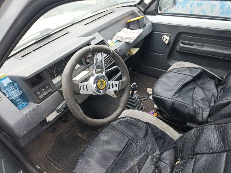 renault super 5 del año 1990