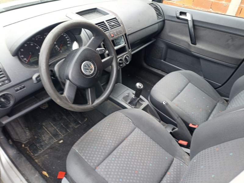 volkswagen polo (9n1) del año 2003
