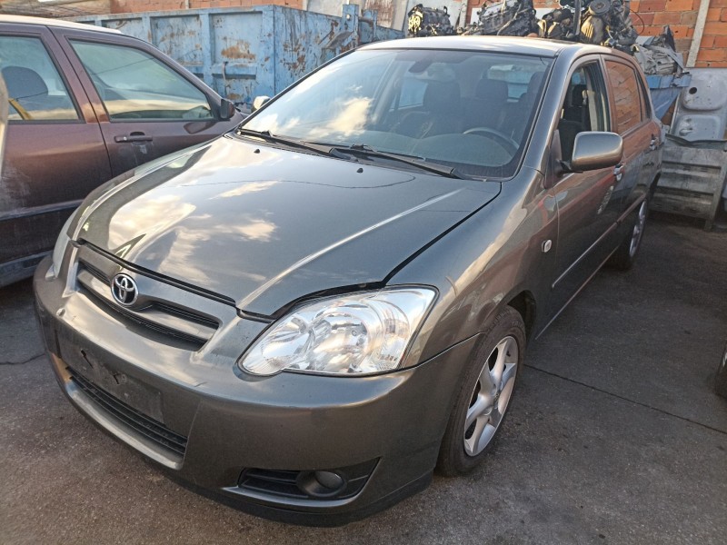 toyota corolla (e12) del año 2006
