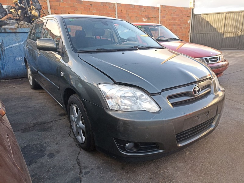 toyota corolla (e12) del año 2006