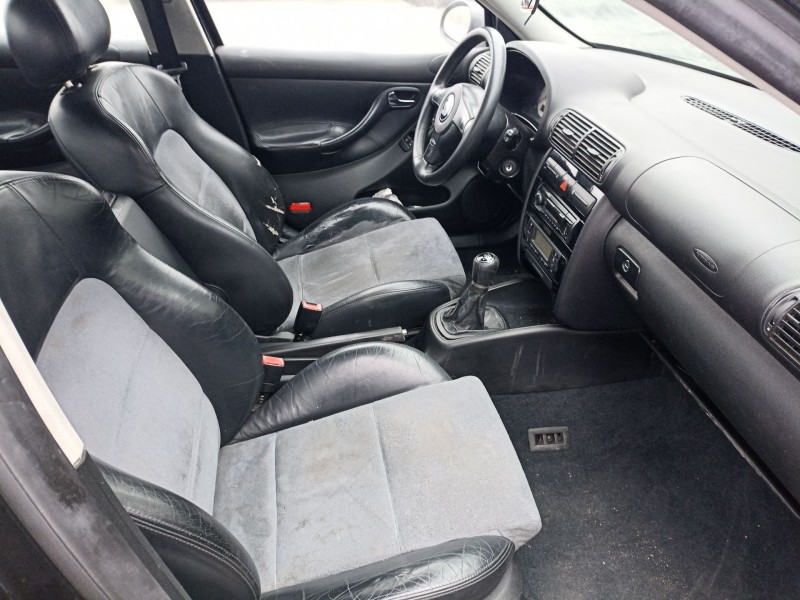 seat leon (1m1) del año 2004