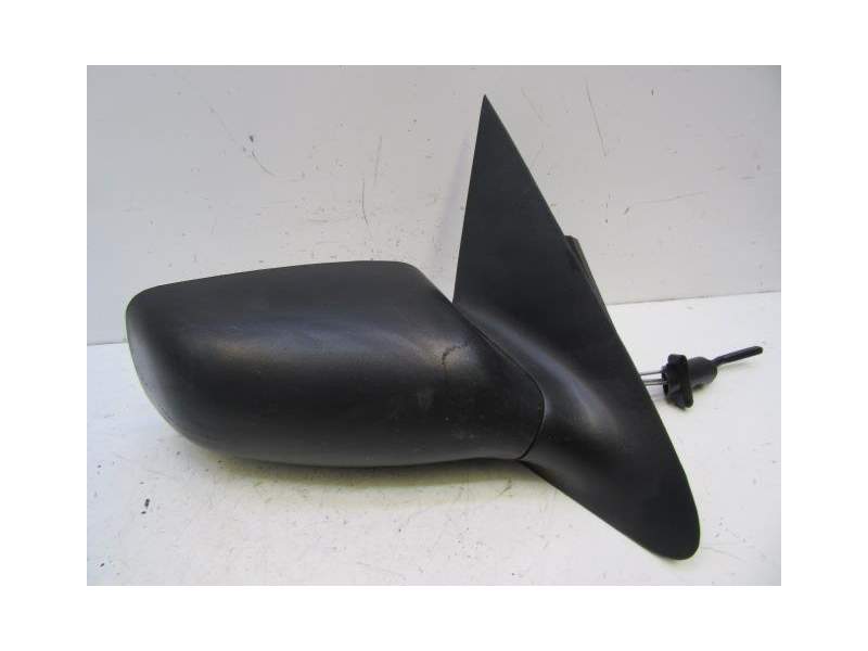 Recambio de retrovisor derecho para ford mondeo 1.8 g referencia OEM IAM 6782760  