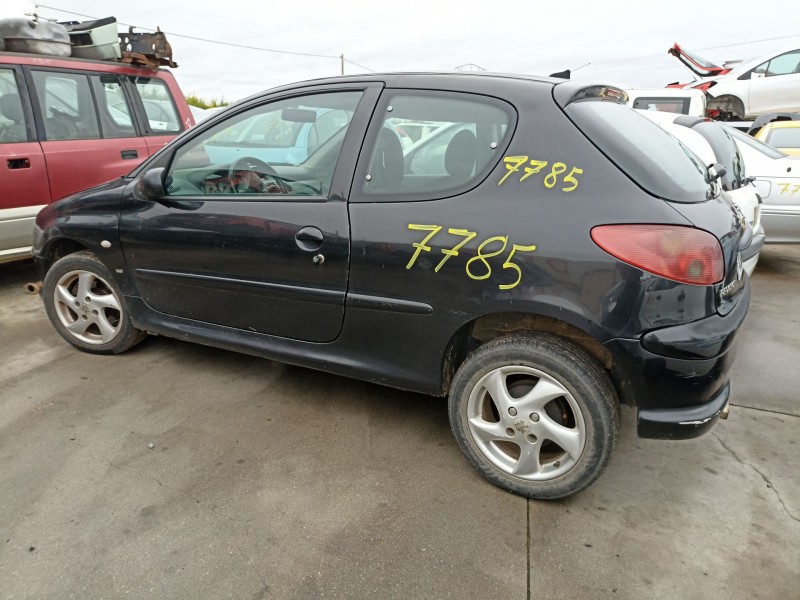 peugeot 206 del año 2004