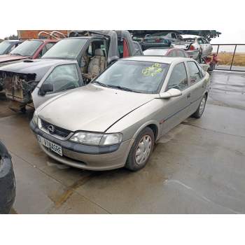 OPEL VECTRA B Hatchback (J96) de desguace