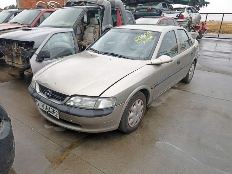 opel vectra b hatchback (j96) del año 1998