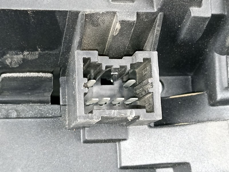 Recambio de piloto trasero izquierdo para rover 400 fastback (rt) 420 di referencia OEM IAM XFB101430  