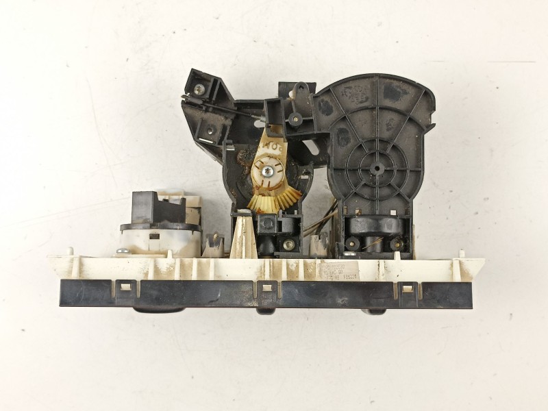 Recambio de mandos calefaccion aire para rover 400 fastback (rt) 420 di referencia OEM IAM JFC102030 80410ST3E010 