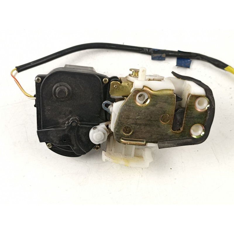 Recambio de cerradura puerta trasera derecha para rover 400 fastback (rt) 420 di referencia OEM IAM CWC102200 PMP116RF FQM100480