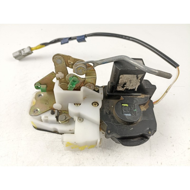 Recambio de cerradura puerta trasera derecha para rover 400 fastback (rt) 420 di referencia OEM IAM CWC102200 PMP116RF FQM100480