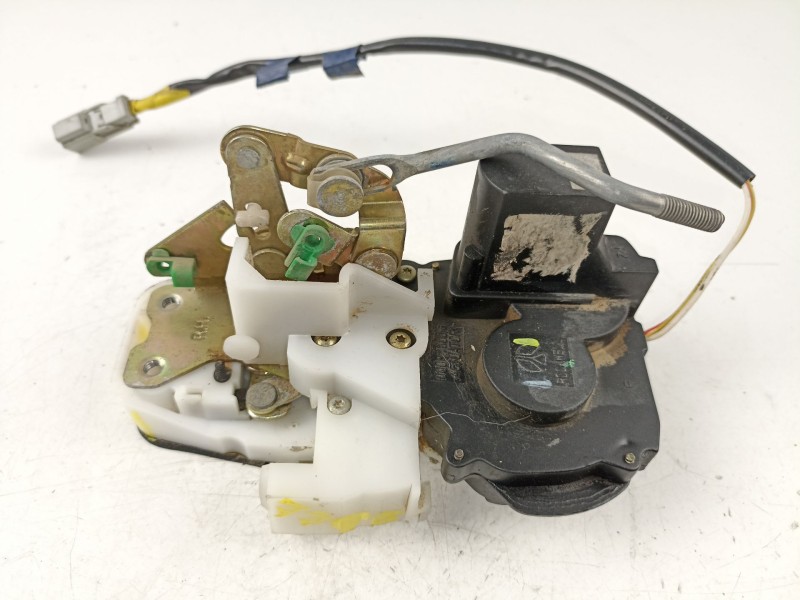 Recambio de cerradura puerta trasera derecha para rover 400 fastback (rt) 420 di referencia OEM IAM CWC102200 PMP116RF FQM100480