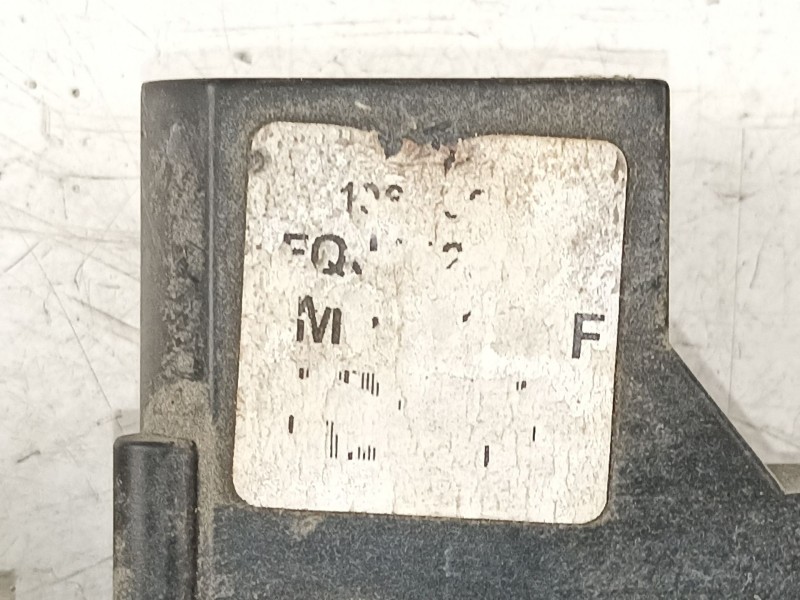 Recambio de cerradura puerta delantera derecha para rover 400 fastback (rt) 420 di referencia OEM IAM FUB102730 PMP115RF FQJ1029