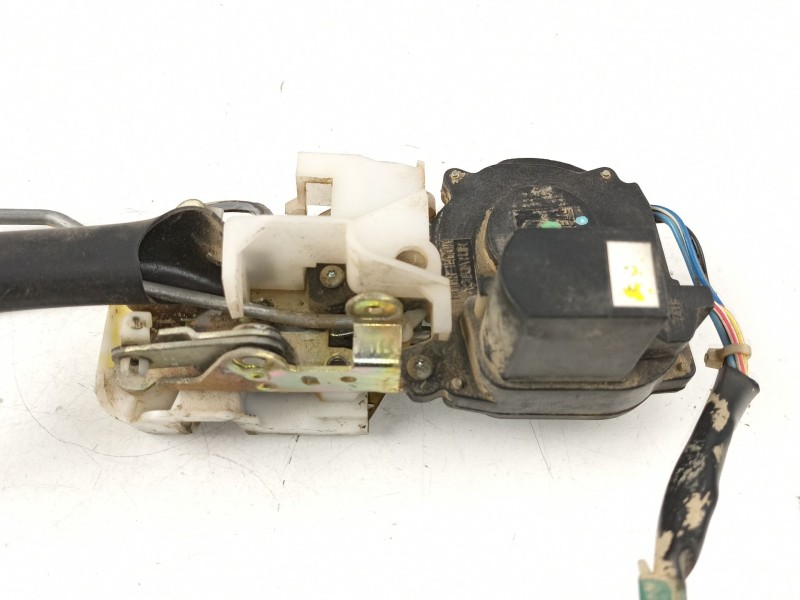 Recambio de cerradura puerta delantera izquierda para rover 400 fastback (rt) 420 di referencia OEM IAM FUB102750  