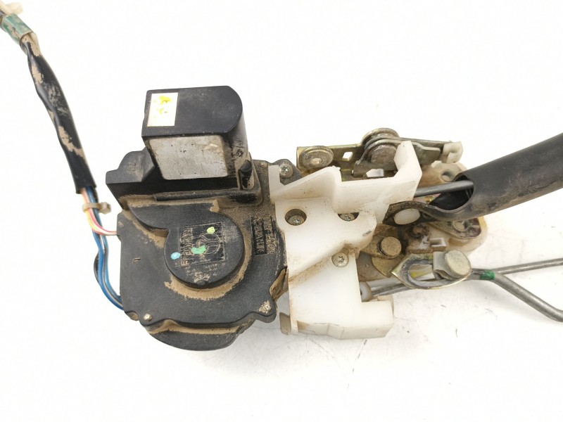 Recambio de cerradura puerta delantera izquierda para rover 400 fastback (rt) 420 di referencia OEM IAM FUB102750  