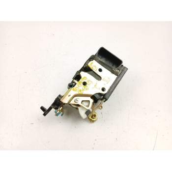 CERRADURA PUERTA TRASERA DERECHA 96801710 
