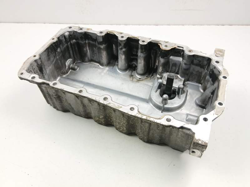 Recambio de carter aceite para volkswagen passat b6 variant (3c5) 2.0 tdi referencia OEM IAM 03G103603  