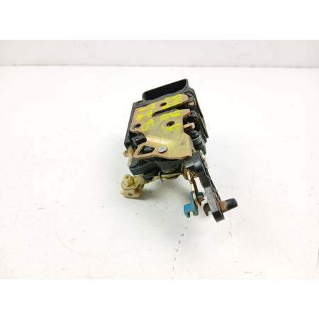 Recambio de cerradura puerta delantera izquierda para mercedes-benz a 140 1.4 g referencia OEM IAM A1687201935  1687201935