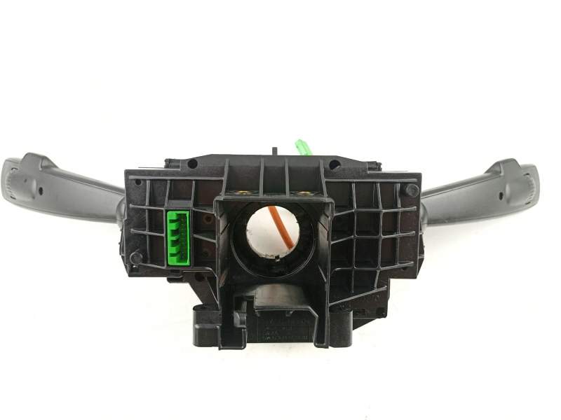 Recambio de cerradura puerta delantera izquierda para mercedes-benz a 140 1.4 g referencia OEM IAM A1687201935  1687201935