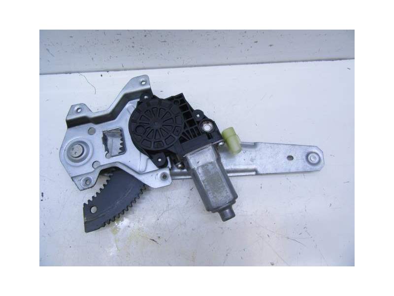 Recambio de elevalunas trasero izquierdo para hyundai getz (tb) 1.5 crdi referencia OEM IAM 834031C010  