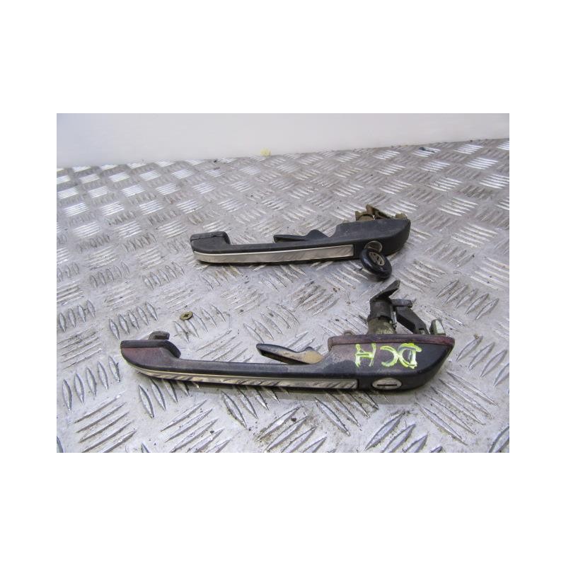 Recambio de manilla del. dcha. : volkswagen polo : 1.3 g (54,38cv) [1988] para volkswagen polo 1.3 g referencia OEM IAM SOLO1  