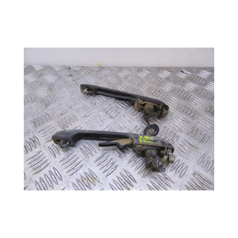 Recambio de manilla del. dcha. : volkswagen polo : 1.3 g (54,38cv) [1988] para volkswagen polo 1.3 g referencia OEM IAM SOLO1  