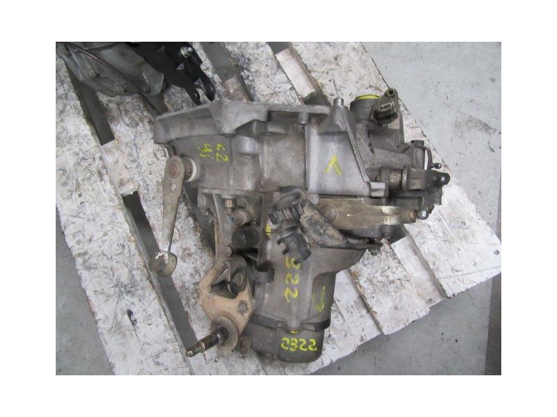 Recambio de caja cambios 5v gasolina citroen saxo 14 g 1998 para  referencia OEM IAM 20CC04  