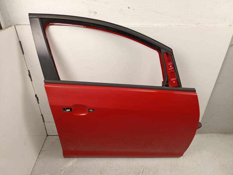 Recambio de puerta delantera derecha para opel astra j (p10) 1.3 cdti (68) referencia OEM IAM 13285607  