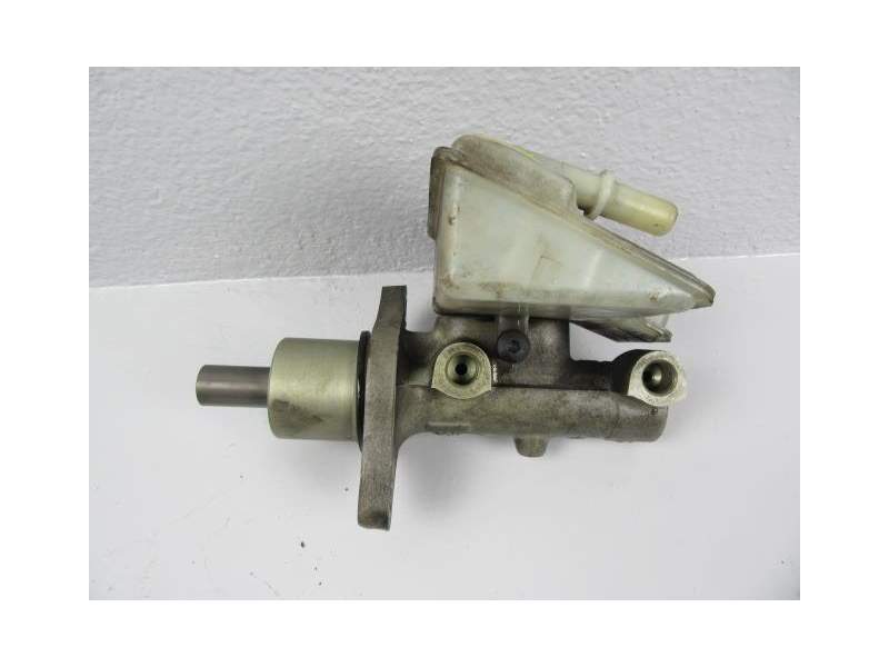 Recambio de bomba de freno para ford focus c-max (dm2) 1.6 tdci referencia OEM IAM 2086W  