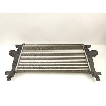 RADIADOR INTERCOOLER 13267646 