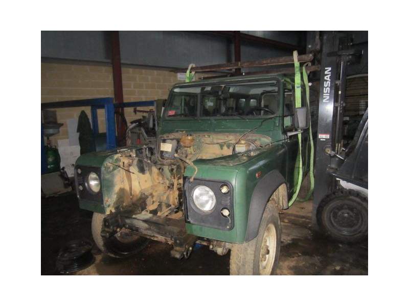 land rover defender del año 1999