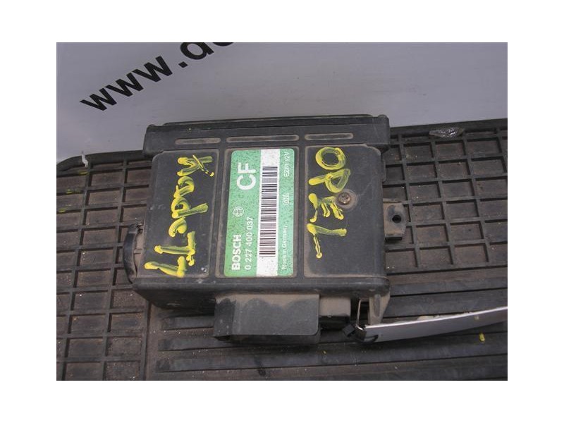 Recambio de centralita opel kadett ns 1989 para  referencia OEM IAM 0227400037CF-BOSCH  