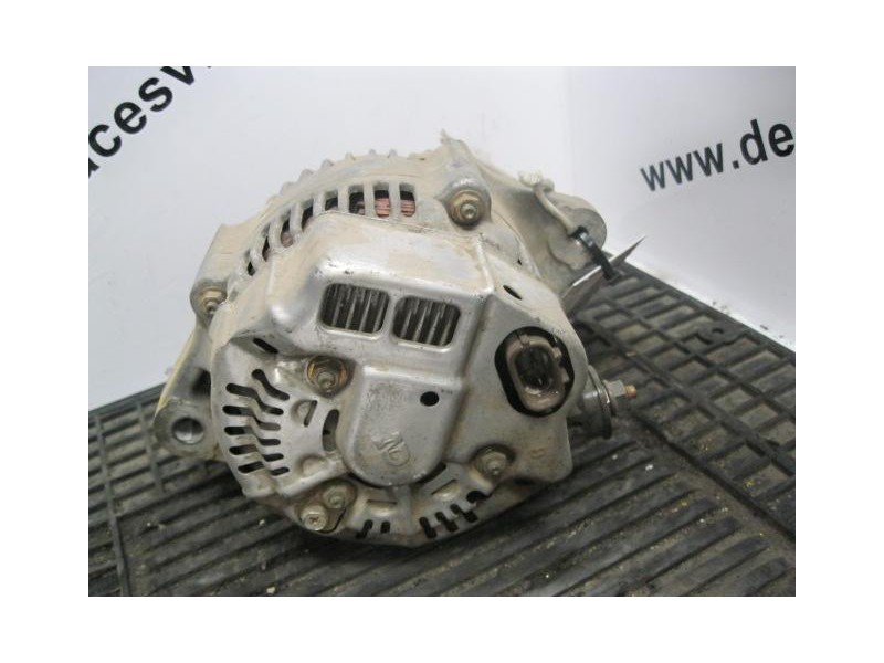 Recambio de alternador suzuki ignis 4x4 2001 para  referencia OEM IAM 3140080GO-DENSO  