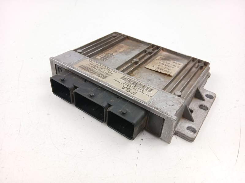 Recambio de centralita para citroën saxo (s0, s1) 1.4 vts referencia OEM IAM 9641815480 9637705980 
