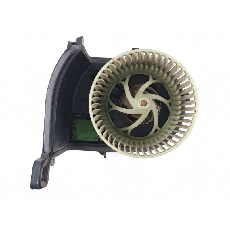 Recambio de motor calefaccion para renault clio 1.9 d referencia OEM IAM 7701205899 127121200 