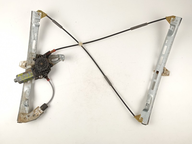 Recambio de elevalunas delantero derecho para peugeot 206 2.0 hdi-rhy referencia OEM IAM 9222E4  