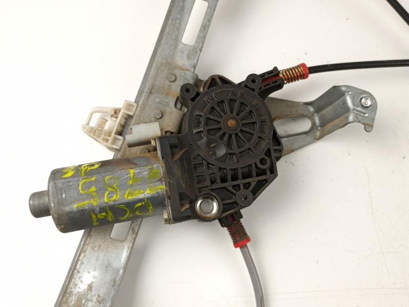 Recambio de elevalunas delantero derecho para peugeot 206 2.0 hdi-rhy referencia OEM IAM 9222E4  