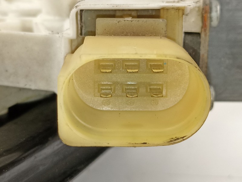 Recambio de elevalunas delantero derecho para bmw serie 3 berlina (e90) 320d referencia OEM IAM 7140588 7060266 51337140588