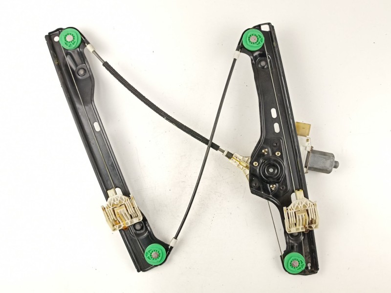 Recambio de elevalunas delantero derecho para bmw serie 3 berlina (e90) 320d referencia OEM IAM 7140588 7060266 51337140588