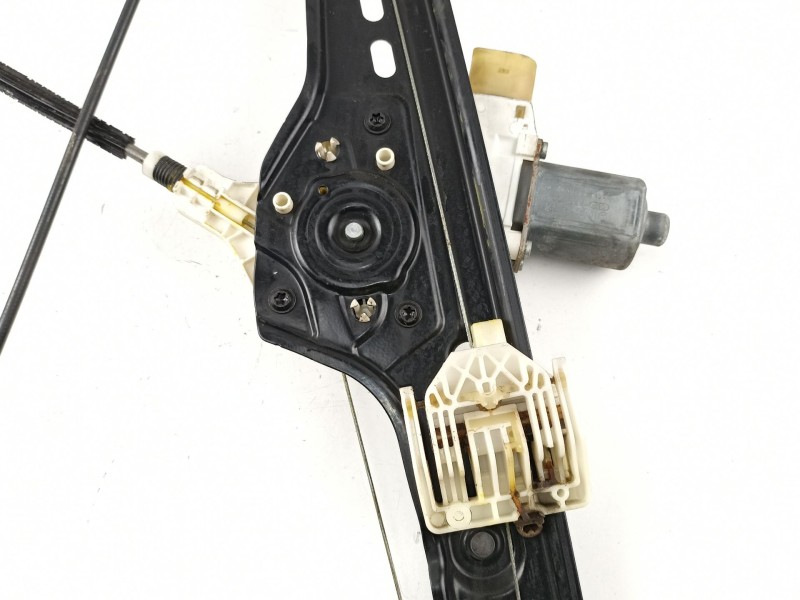 Recambio de elevalunas delantero derecho para bmw serie 3 berlina (e90) 320d referencia OEM IAM 7140588 7060266 51337140588