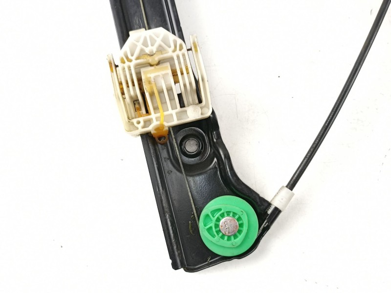 Recambio de elevalunas delantero derecho para bmw serie 3 berlina (e90) 320d referencia OEM IAM 7140588 7060266 51337140588