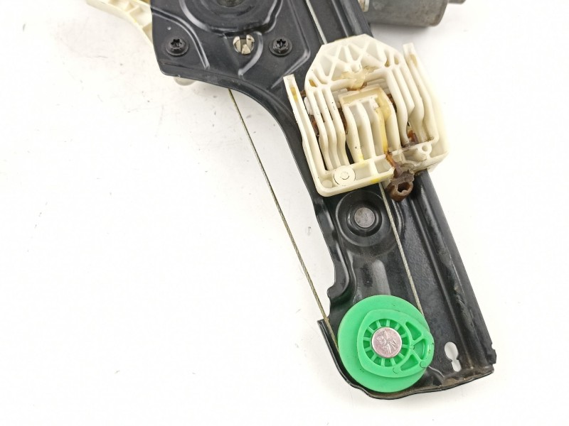 Recambio de elevalunas delantero derecho para bmw serie 3 berlina (e90) 320d referencia OEM IAM 7140588 7060266 51337140588