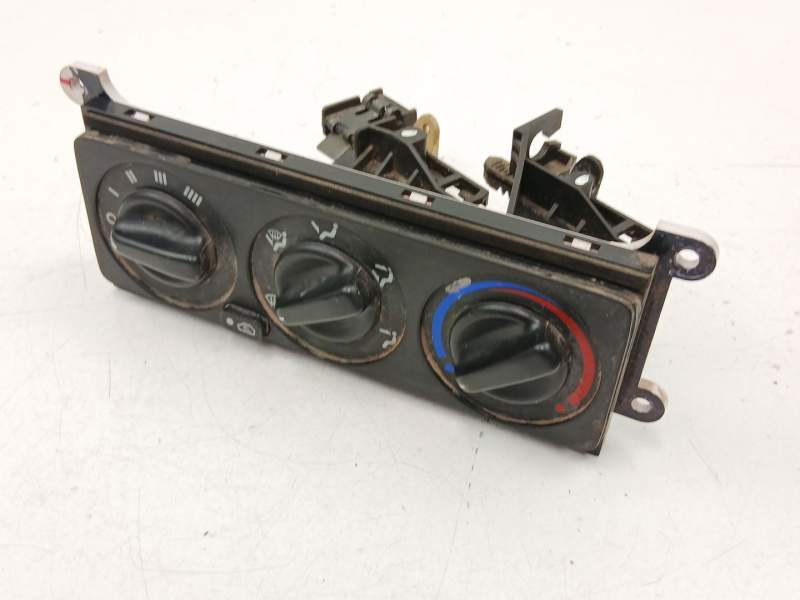 Recambio de mandos calefaccion aire para hyundai galloper ii (jk-01) 2.5 td intercooler referencia OEM IAM HQ780030  