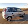 opel meriva del año 2004