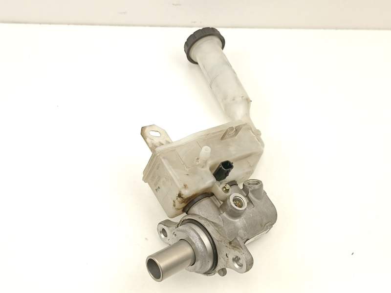 Recambio de bomba de freno para nissan juke (f15) 1.5 dci referencia OEM IAM 460101KA0A  
