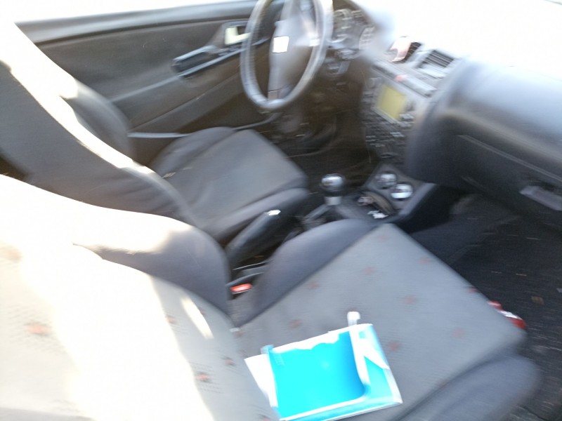 seat ibiza del año 1999