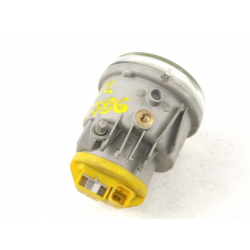 Recambio de antiniebla izquierdo para citroen c3 1.4 hdi sx plus referencia OEM IAM 96384979 0318439009 411802129