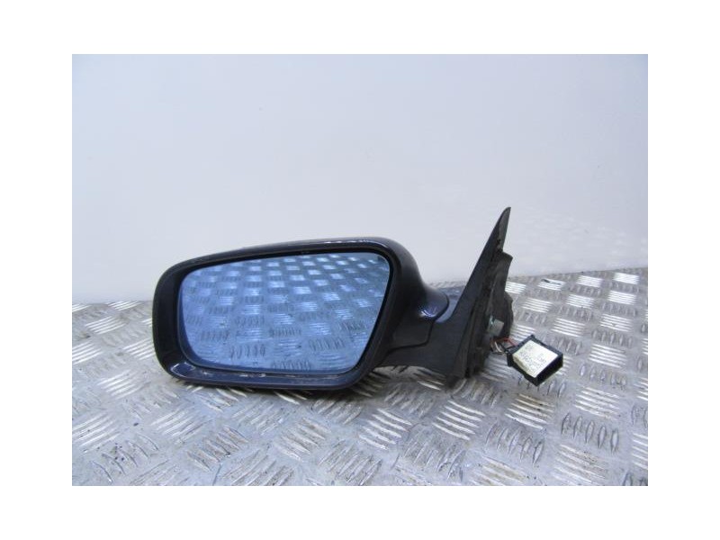 Recambio de retrovisor izq : audi a6 : 2.5 tdi [1999] para audi a6 2.5 tdi referencia OEM IAM ELECTRICOAZUL  