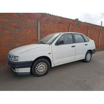 SEAT CORDOBA BERLINA (6K2)