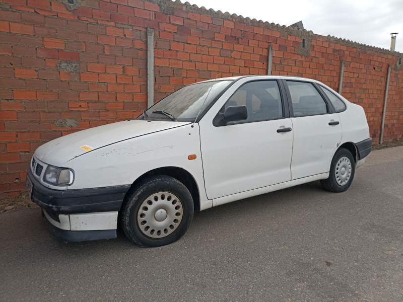 seat cordoba berlina (6k2) del año 1994